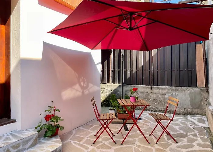 דירה @home+ וליקו טורנובו